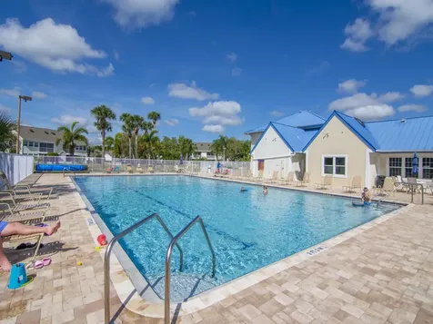 1687 Aynsley Way Vero Beach FL 32966