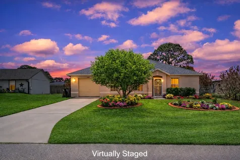 444 SW Exmore Avenue Port Saint Lucie FL 34983