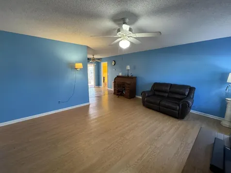 582 Se Karrigan Terrace Port Saint Lucie FL 34983