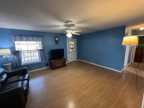 582 Se Karrigan Terrace Port Saint Lucie FL 34983