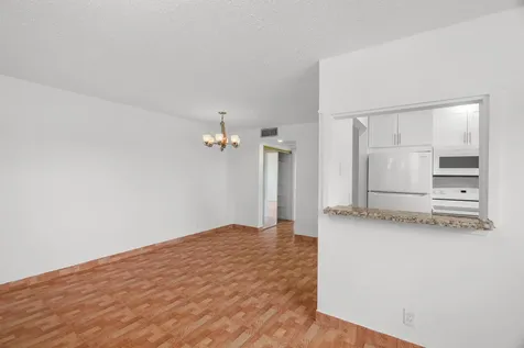 346 Windsor O West Palm Beach FL 33417