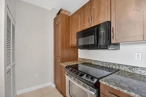 350 N Federal Highway Boynton Beach FL 33435