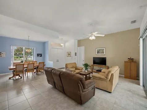 8122 Sw Yachtsmans Drive Stuart FL 34997