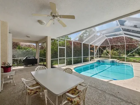 8122 Sw Yachtsmans Drive Stuart FL 34997