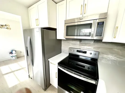 121 Sheffield F West Palm Beach FL 33417