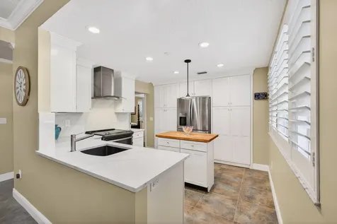 911 Oak Harbour Drive Juno Beach FL 33408