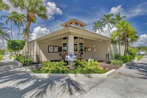 911 Oak Harbour Drive Juno Beach FL 33408