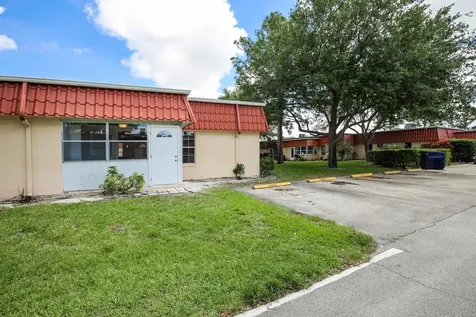 714 Nantucket Circle Lake Worth FL 33467