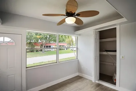 714 Nantucket Circle Lake Worth FL 33467