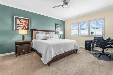 2650 Lake Shore Drive Riviera Beach FL 33404