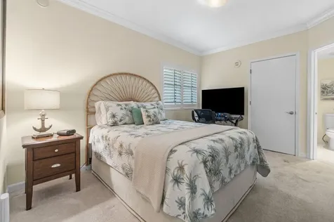 2650 Lake Shore Drive Riviera Beach FL 33404