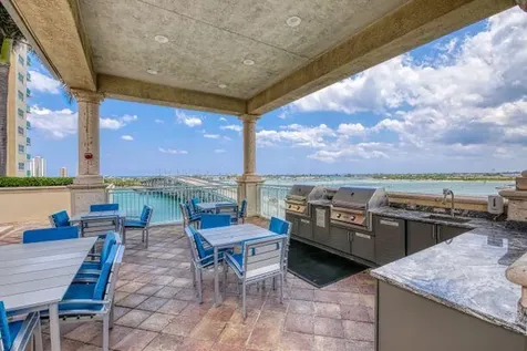 2650 Lake Shore Drive Riviera Beach FL 33404