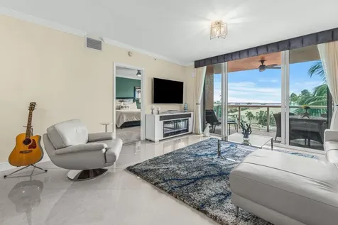 2650 Lake Shore Drive Riviera Beach FL 33404