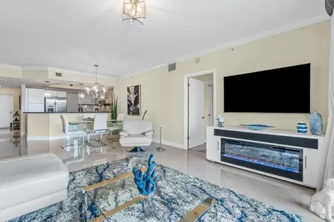 2650 Lake Shore Drive Riviera Beach FL 33404