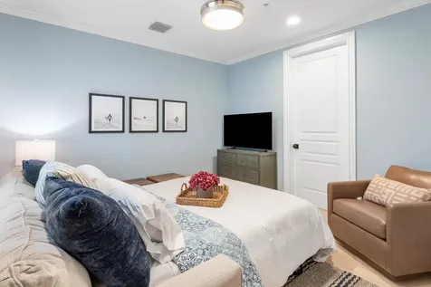 329 W Mallory Circle Delray Beach FL 33483
