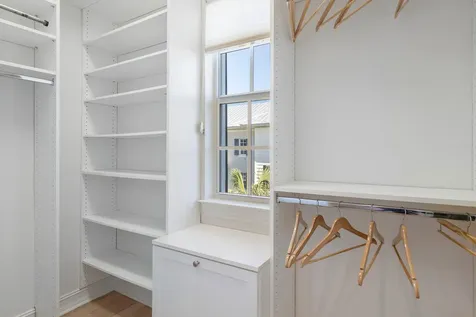 329 W Mallory Circle Delray Beach FL 33483