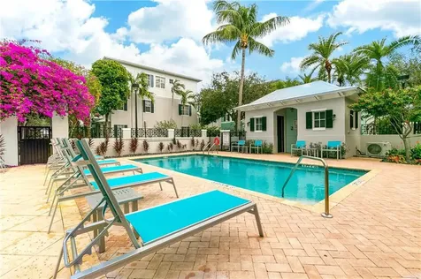 329 W Mallory Circle Delray Beach FL 33483