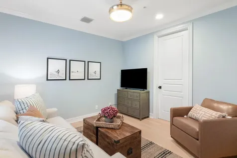 329 W Mallory Circle Delray Beach FL 33483