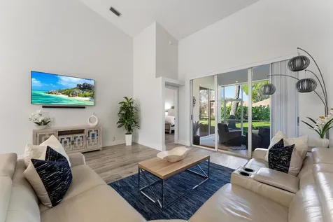 1903 Rosewood Way Palm Beach Gardens FL 33418