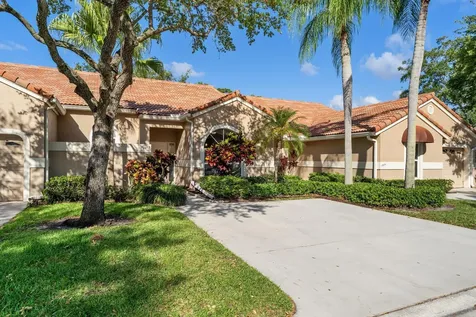 1903 Rosewood Way Palm Beach Gardens FL 33418