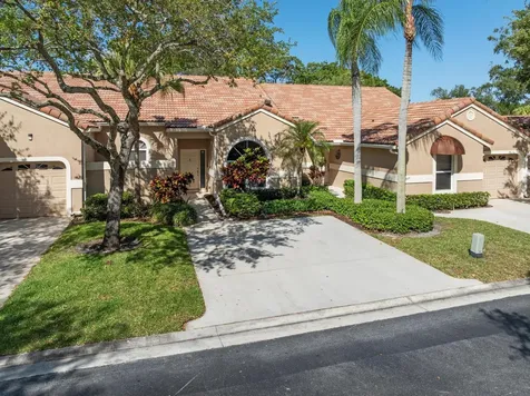 1903 Rosewood Way Palm Beach Gardens FL 33418