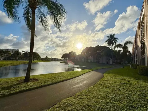 7280 Amberly Lane Delray Beach FL 33446