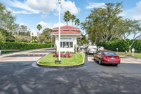 7280 Amberly Lane Delray Beach FL 33446
