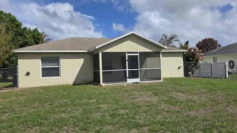 1068 SE Prineville Street Port Saint Lucie FL 34983
