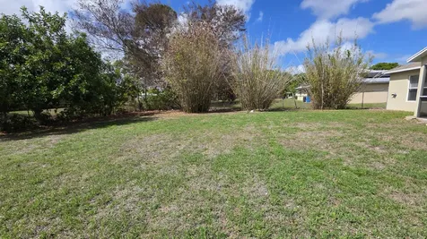 1068 SE Prineville Street Port Saint Lucie FL 34983