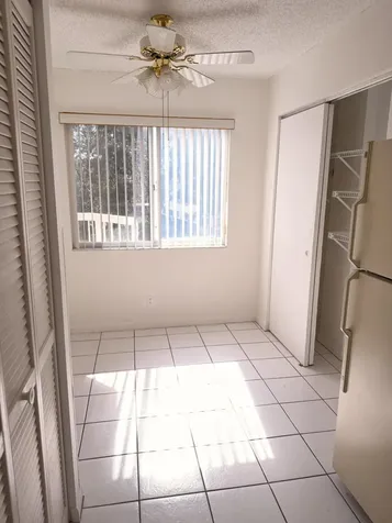 3146 Via Ponciana Lake Worth FL 33467