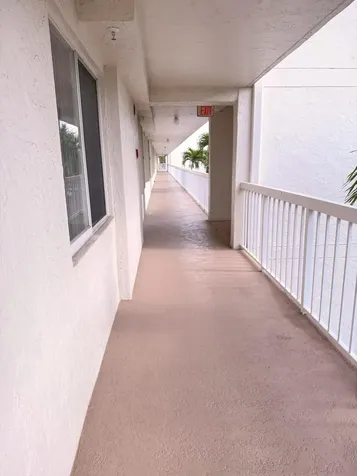 3146 Via Ponciana Lake Worth FL 33467