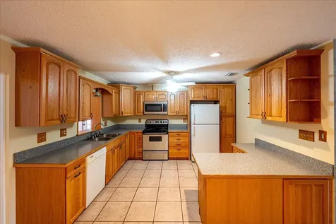 7406 Lakeland Boulevard Fort Pierce FL 34951