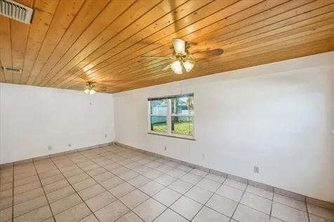 7406 Lakeland Boulevard Fort Pierce FL 34951
