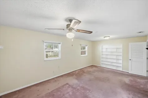 7406 Lakeland Boulevard Fort Pierce FL 34951