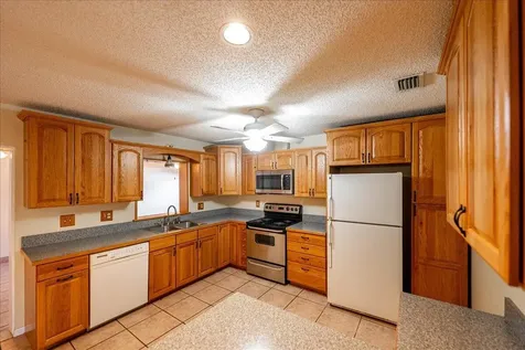 7406 Lakeland Boulevard Fort Pierce FL 34951