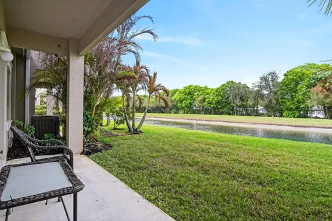 1911 77th Drive Vero Beach FL 32966