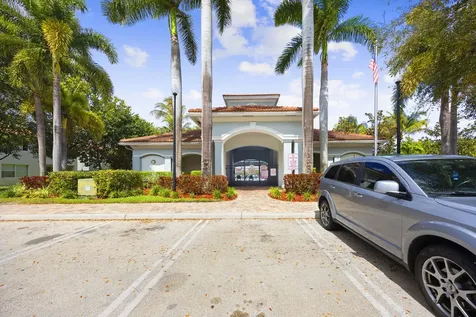 3069 Laurel Ridge Circle Riviera Beach FL 33404