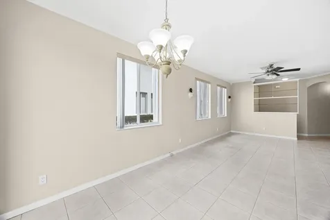 3069 Laurel Ridge Circle Riviera Beach FL 33404