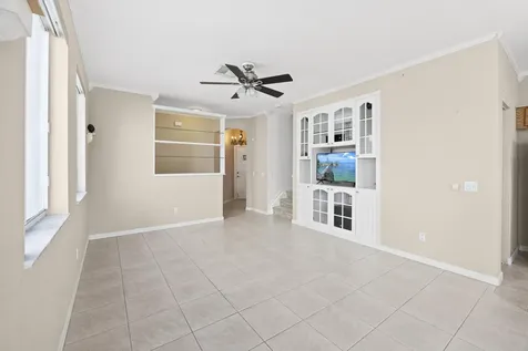 3069 Laurel Ridge Circle Riviera Beach FL 33404