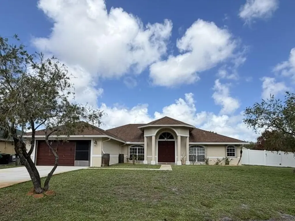 5878 Nw Carovel Avenue Port Saint Lucie FL 34986