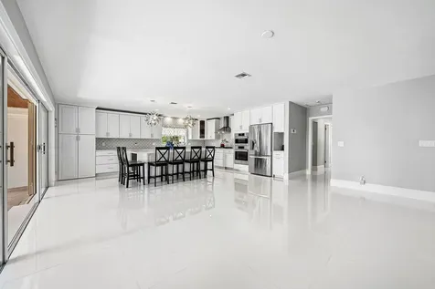 417 N Country Club Drive Atlantis FL 33462