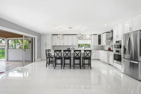 417 N Country Club Drive Atlantis FL 33462