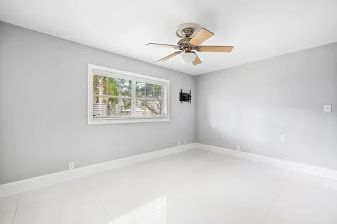 417 N Country Club Drive Atlantis FL 33462