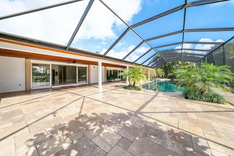 417 N Country Club Drive Atlantis FL 33462