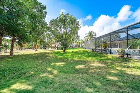417 N Country Club Drive Atlantis FL 33462