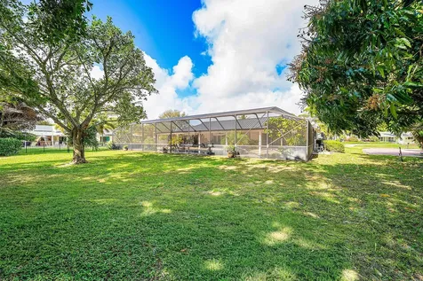 417 N Country Club Drive Atlantis FL 33462