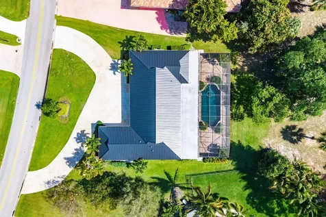 417 N Country Club Drive Atlantis FL 33462