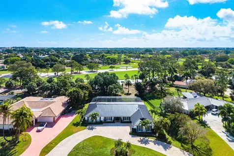 417 N Country Club Drive Atlantis FL 33462