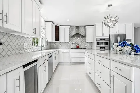 417 N Country Club Drive Atlantis FL 33462