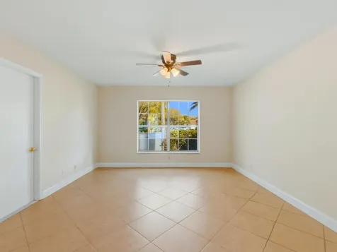 1235 Sussex Street Boynton Beach FL 33436